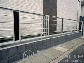 のフェンス・柵 ライフモダンII BP型フェンス フリーポールタイプ 施工例