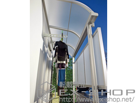 のテラス屋根 ライザーテラスII R型 テラスタイプ 単体 積雪〜20cm対応+前面スクリーン1段 施工例