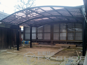 のカーポート レイナツインポート　積雪〜20cm対応+レイナツインポート用 柱カバー 小1枚入 施工例