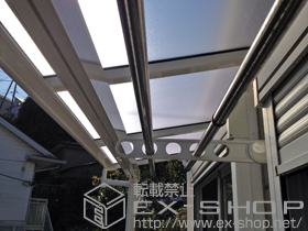 のバルコニー・ベランダ屋根 ヴェクターテラス F型 屋根タイプ 単体 積雪〜20cm対応 施工例