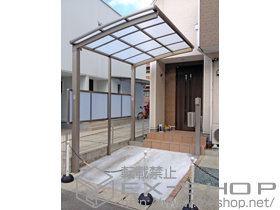 のサイクルポート・駐輪場 カーブポートシグマIII ミニ 積雪〜30cm対応+カーブポートシグマIII サイドパネル 施工例