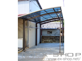 のカーポート カーブポートシグマIII 延長 耐風圧強度仕様 積雪〜30cm対応+収納式物干し　ロング　標準入り 施工例