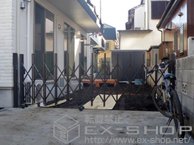 のカーゲート トリップゲート PA型 ノンレール 片開き 施工例