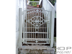 の門扉 フェスタB型 片開き 柱使用 施工例