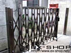 のカーゲート トリップゲート PA型 ノンレール 片開き 施工例