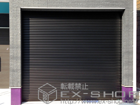のガレージシャッター ガレージシャッタークワトロ 電動式 内部付タイプ 施工例