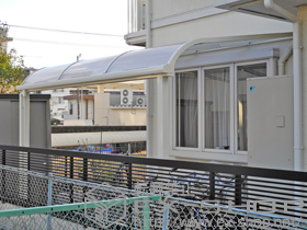 のテラス屋根 ライザーテラスII R型 テラスタイプ 単体 積雪〜20cm対応 施工例