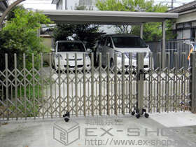 のカーゲート トリップゲート ペットガード型 ノンレール 両開き親子 施工例