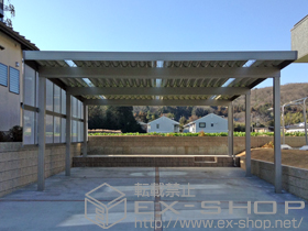 のカーポート テリオスポートIII 1500 2台用 奥行延長 6本柱 角柱仕様 積雪〜50cm対応+テリオスポートIII用サイドパネル 標準タイプ1段+台形タイプ1段 6本柱用 施工例