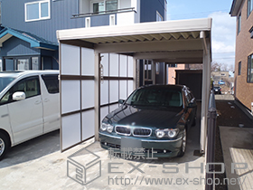 のカーポート テリオスポートIII 3000 縦連棟 8本柱 角柱仕様 積雪〜100cm対応+テリオスポートIII サイドパネル 台形タイプ1段+標準タイプ2段+柱付け物干し 標準 2本入 施工例