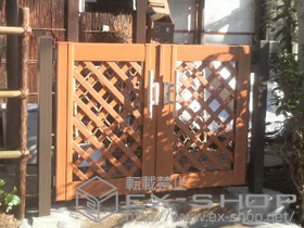 の門扉 ステイウッド門扉1型 両開き 75角門柱使用 施工例