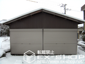 のガレージシャッター ガレージシャッタークワトロ 手動式 外部付タイプ 施工例