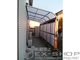 のテラス屋根 ライザーテラスII  R型 テラスタイプ 単体 積雪〜20cm対応+ サイドパネル2段 施工例