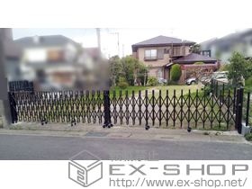 のカーゲート 伸縮ゲートレイオス4型両開き 施工例