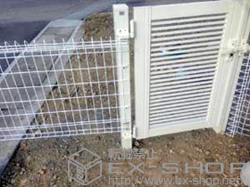 の門扉 プリレオ R3型 片開き 柱使用 施工例