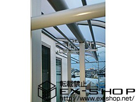 のバルコニー・ベランダ屋根 ヴェクターテラス R型 屋根タイプ 単体 積雪〜20cm対応+吊り下げ式物干し　標準2本入 施工例