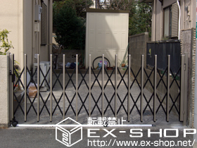 のカーゲート トリップゲート PC型 ガイドレール後付けタイプ 片開き 施工例