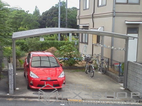 のカーポート カーブポートシグマIII ワイド 積雪〜30cm対応+収納式物干し　標準　2本入り 施工例