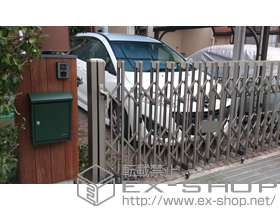 のカーゲート アルシャインII PG型R(ペットガード) Aタイプ ノンレール 片開き 施工例