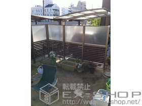 のフェンス・柵 LALAスクリーン3W型半目隠しタイプ(横格子) 施工例