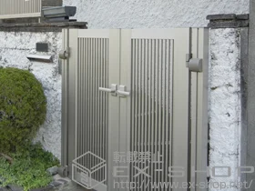 YKKAPの門扉 エクスライン門扉2型 両開き 門柱仕様 施工例