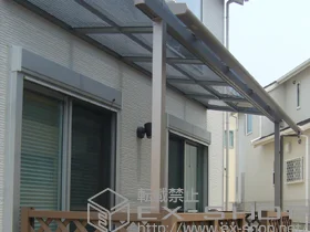 LIXIL ���N�V��(�g�X�e��)�̃e���X���� ���C�U�[�e���XII R�^ �e���X�^�C�v �P�� �{�H��