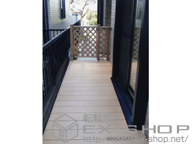 のウッドデッキ リコステージII 規格外連棟+開き戸・デッキフェンス 施工例