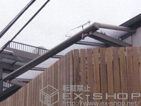 のバルコニー・ベランダ屋根 パワーアルファ F型 ルーフタイプ 単体 積雪〜30cm対応+ルーフ用竿掛け 4個入り 施工例