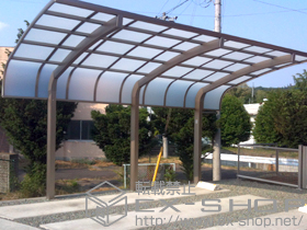 のカーポート テールポートシグマIII 1500 積雪〜50cm対応+柱ガード 1本入 施工例