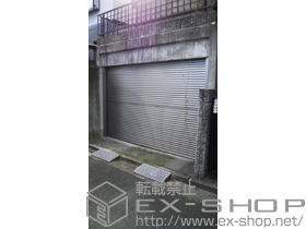 のガレージシャッター ガレージシャッタークワトロ 手動式 内部付タイプ 施工例