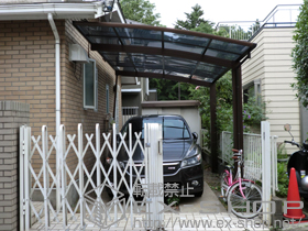 のカーポート プレシオスポート 積雪〜20cm対応+着脱式補助柱 1本入 施工例