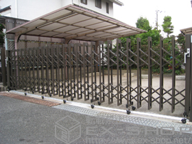 のカーゲート アルシャインII MW型 Aタイプ センターレール両開閉仕様 施工例