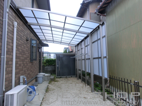 のカーポート ルーフポートシグマIII 積雪〜30cm対応+サイドパネル+収納式物干し 標準 2本入 施工例