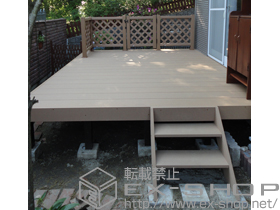 のウッドデッキ リウッドデッキ200 Ｔタイプ 単体+リウッドデッキフェンス 2型+リウッドデッキ門扉 2型 施工例