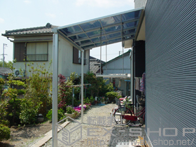 のテラス屋根 ライザーテラスII F型 テラスタイプ 単体 積雪〜20cm対応+吊り下げ式物干し　ロング ワイドタイプ 施工例