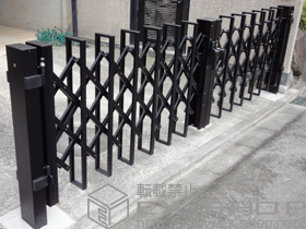 のカーゲート アルシャインＨＧ 両開き 施工例