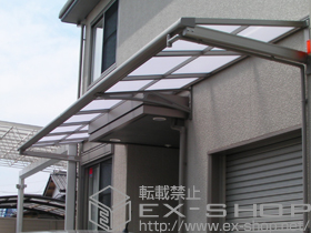 のバルコニー・ベランダ屋根 ライザーテラスＩＩ Ｆ型 ルーフタイプ 連棟 積雪〜20ｃｍ対応 施工例