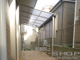 のテラス屋根 ライザーテラスII F型 テラスタイプ 連棟 積雪〜20cm対応+壁付け物干し ロングタイプ 2本入+前面スクリーン 1段仕様 施工例