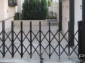 のカーゲート トリップゲート PB型 ノンレール 片開き 41Ｓ 施工例