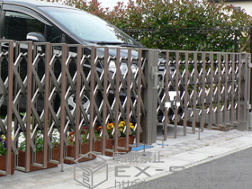 のカーゲート アルシャインHG ノンキャスター 両開き マテリアルカラー 510W 施工例