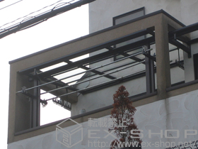 のバルコニー・ベランダ屋根 メニーウェル 2階設置 F2UA型 積雪〜20cm対応+吊下げ型竿掛け ショート2本入 施工例