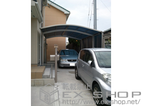 のカーポート レイナツインポート 積雪〜20cm対応+サイドパネル+収納式物干しセット2型 2本入り 施工例