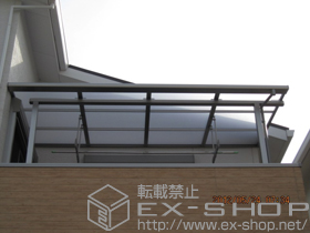 のバルコニー・ベランダ屋根 ライザーテラスII F型 屋根タイプ 単体 積雪〜20cm対応+吊下げ物干し 標準 2本入 施工例