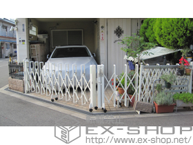 のカーゲート レイオス5型 ノンレール 両開き角地 施工例