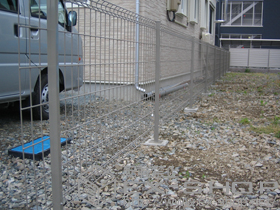 のフェンス・柵 ハイグリッドフェンスUF8型 施工例