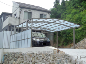 のカーポート カーブポートシグマIII ワイド 積雪対応〜30?+ サイドパネル　2段　H800+H800 施工例