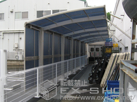 のカーポート プレシオスポート 縦連棟(3連棟) 積雪〜20cm対応+プレシオスポート サイドパネル2段 51-21H 施工例