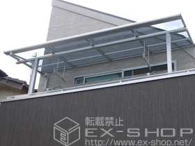 のバルコニー・ベランダ屋根 ライザーテラスII F型 屋根タイプ 単体 積雪〜20cm対応+吊下げ物干し 標準2本入 施工例