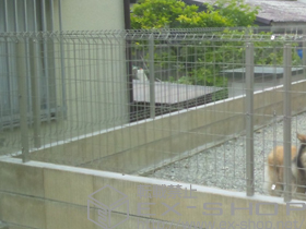 のフェンス・柵 イーネットフェンス1F型 自由柱タイプ 施工例
