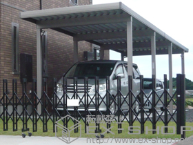 のカーポート テリオスポートIII 3000 縦連棟 8本柱 積雪〜100cm対応 角柱仕様 施工例